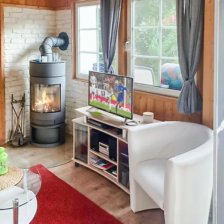 بيت للعطل Ferienidyll Am Krakower See, Haus 22
